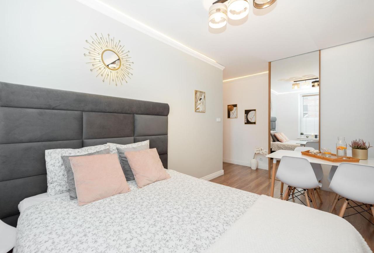 Kartal Apartments Wrzeszcz Centrum กดัญสก์ ภายนอก รูปภาพ