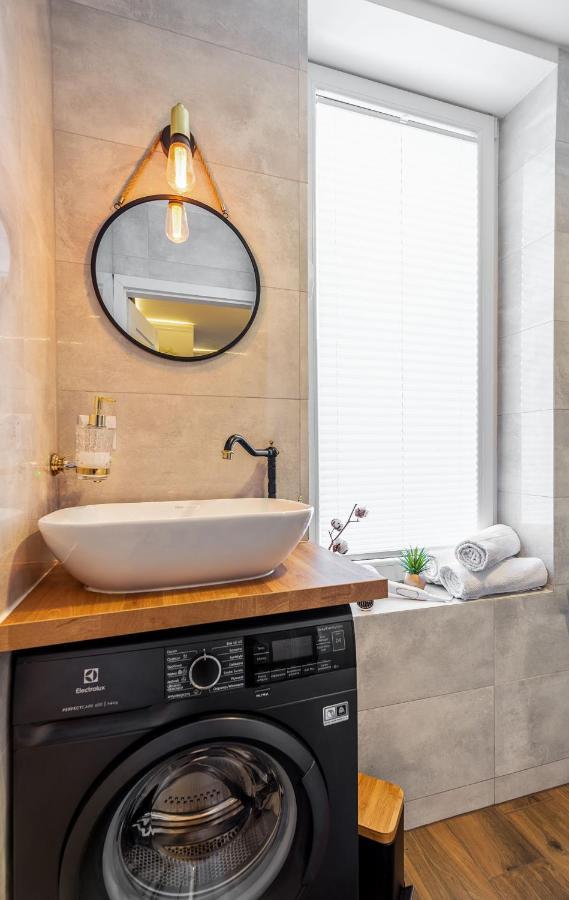 Kartal Apartments Wrzeszcz Centrum กดัญสก์ ภายนอก รูปภาพ